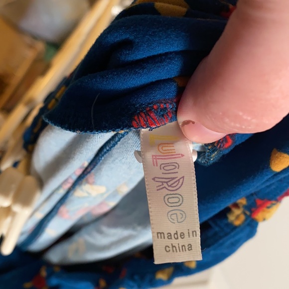 Lularoe leggings Tall and Curvy - Picture 3 of 3